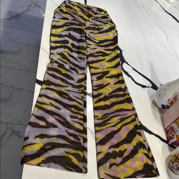 Beach Bunny Pink and Yellow Swim Coverup - Picture 5 of 7